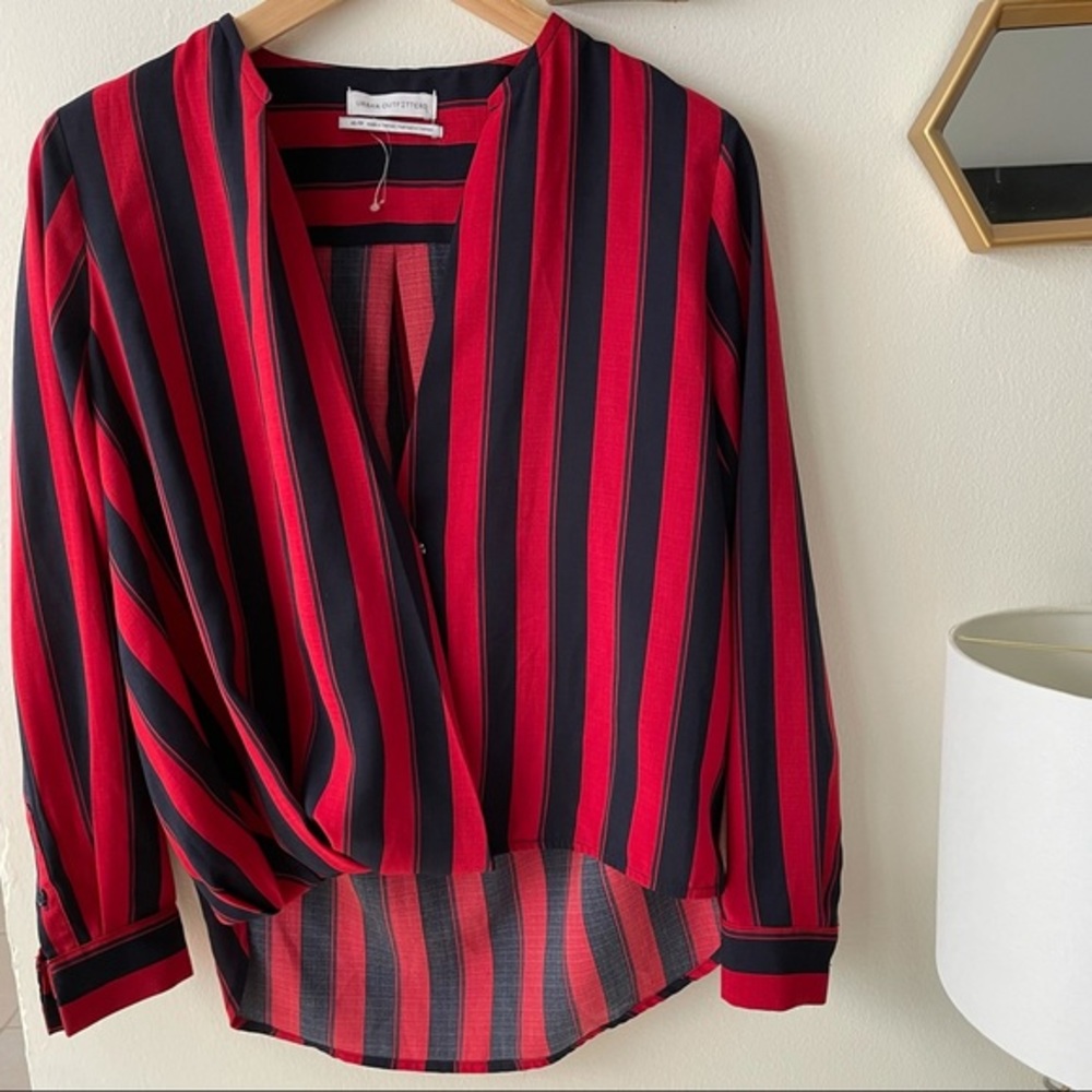 Urban outfitters long sleeve V neck